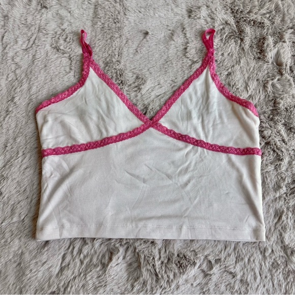 Aritzia Sunday Best Baby Pink Ribbed Ronette Tank with Hot Pink Lace Trim - Picture 1 of 4